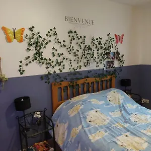  Séjour chez l'habitant Maison Jaune